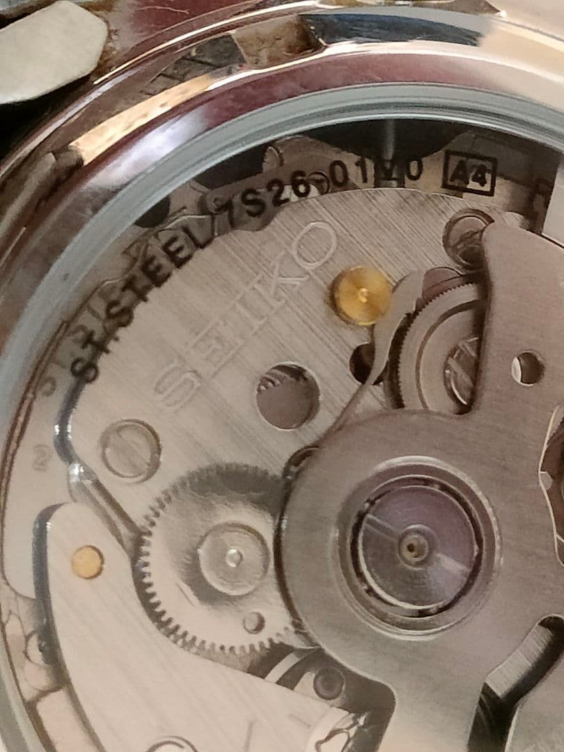 【美品】SEIKO 5 デイト 裏スケルトン 自動巻腕時計