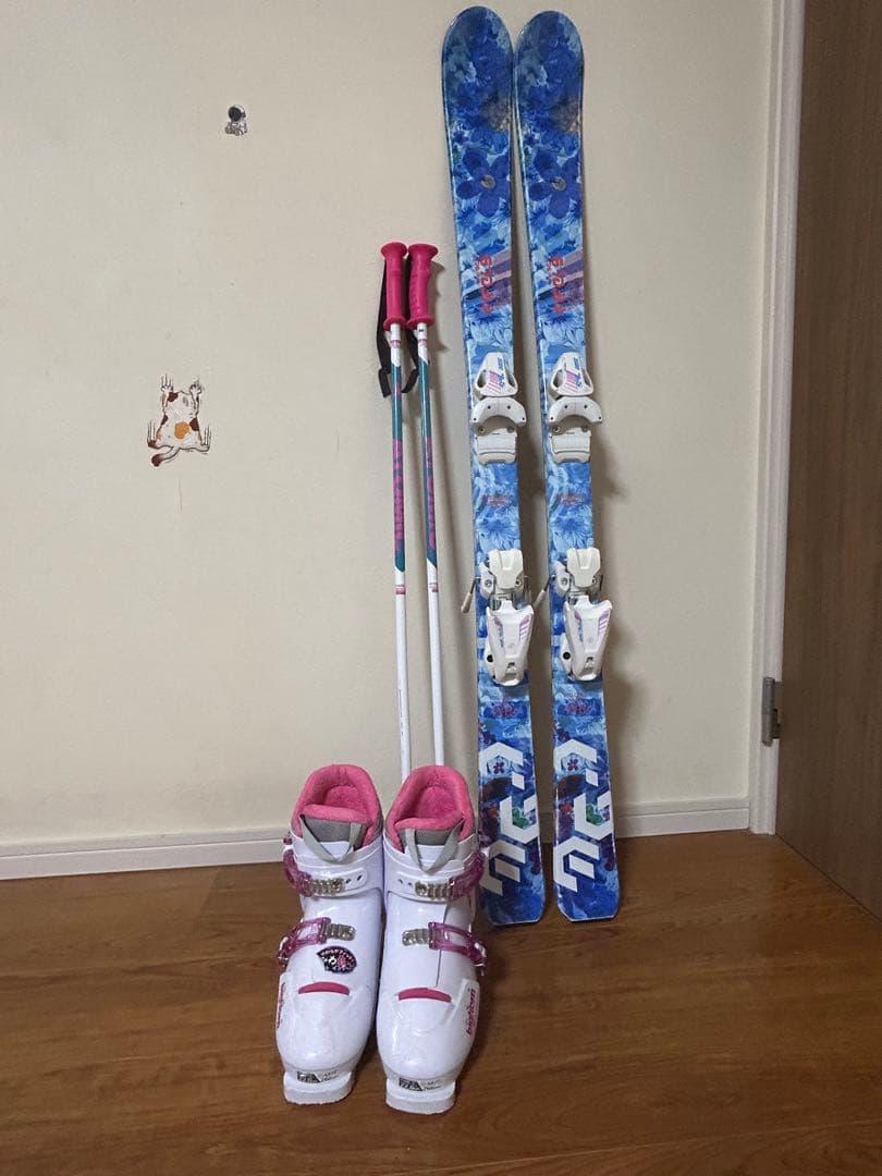 ジュニア スキー3点セット 板128cm 　ブーツ　22cm