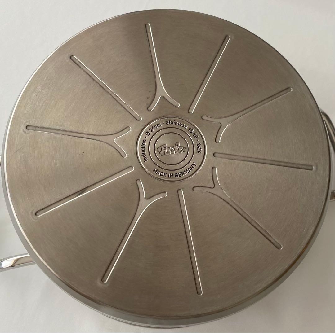 フィスラー　プロコレクション　両手鍋　24cm 保証書付き