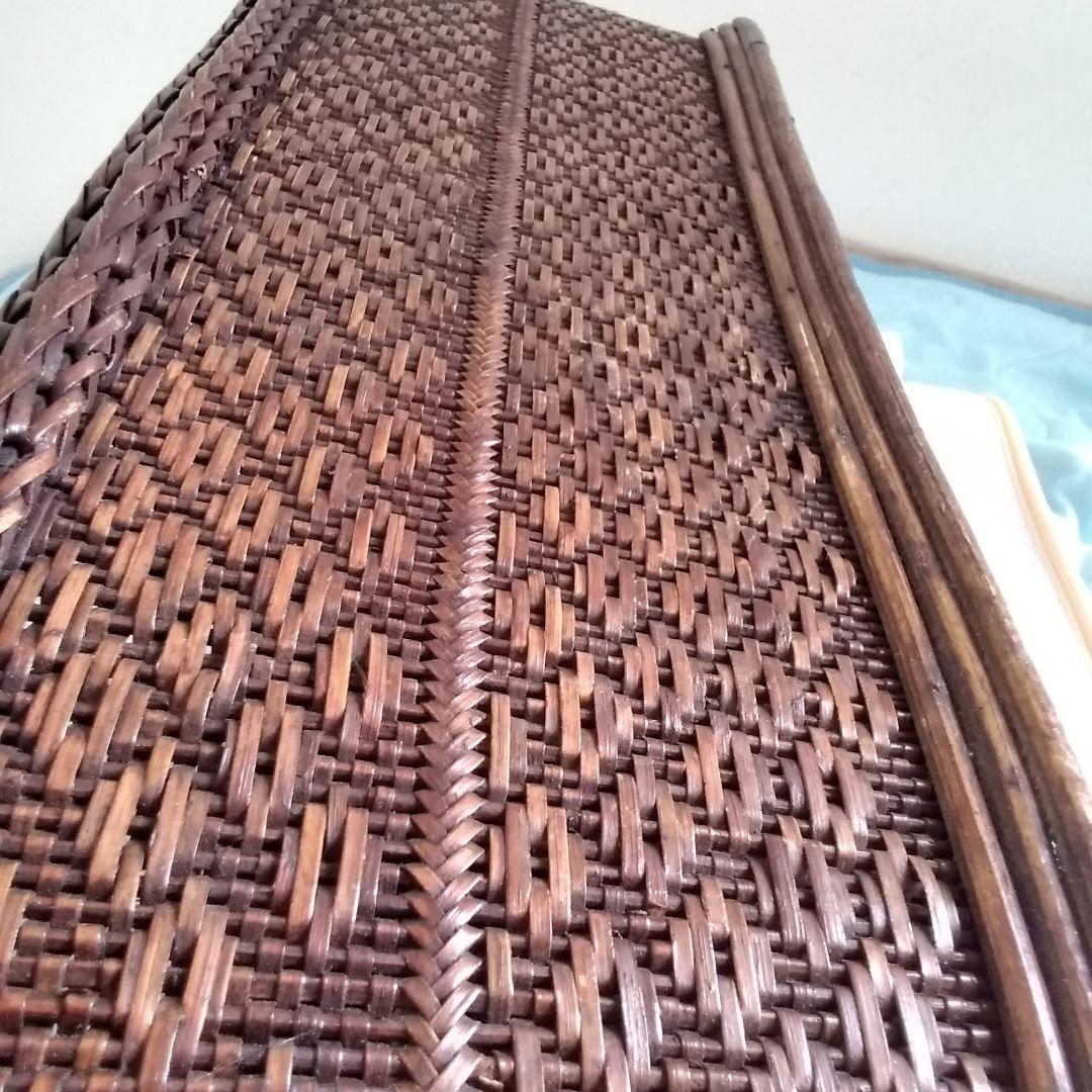 年代不明！両取手付き竹かご！籐籠 竹籠 竹細工 竹編みカゴ 小物入れ！経年美品！