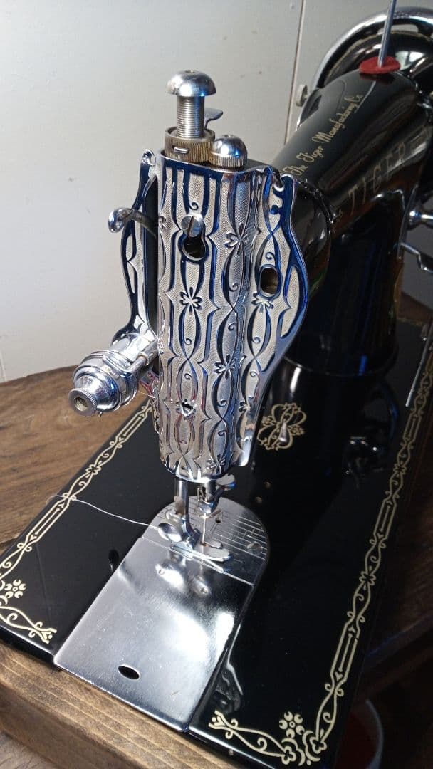 最終価格 縫えるビンテージミシン TIGER 昭和レトロ - メルカリ