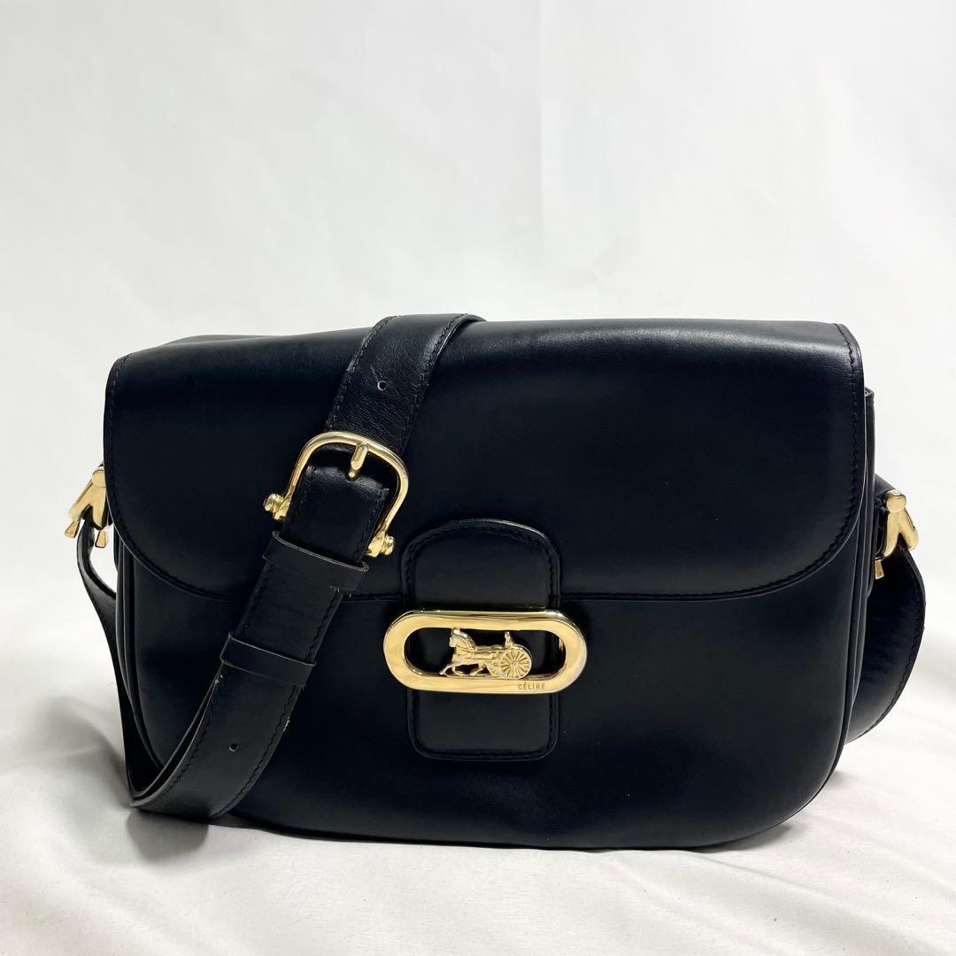 セリーヌ ショルダーバッグ 馬車金具 カーフレザー ブラック 黒 大容量 多機能