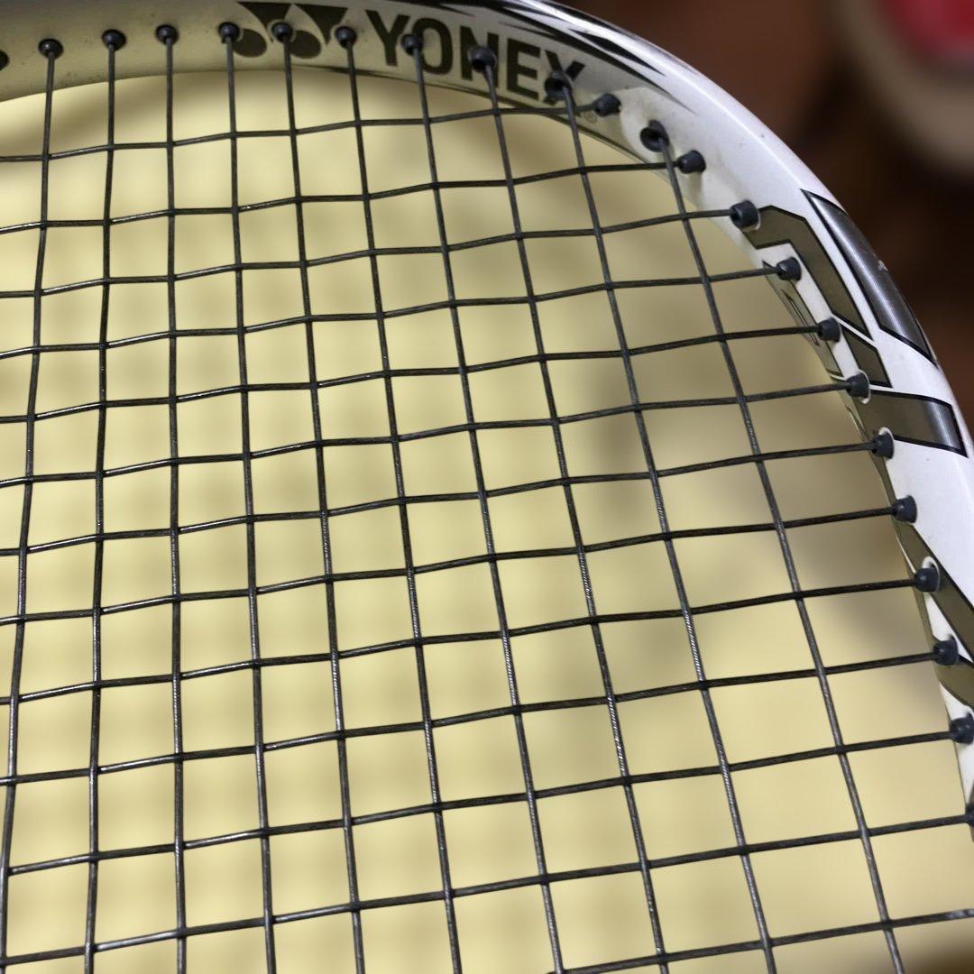 YONEX YY テニスラケット ホワイト