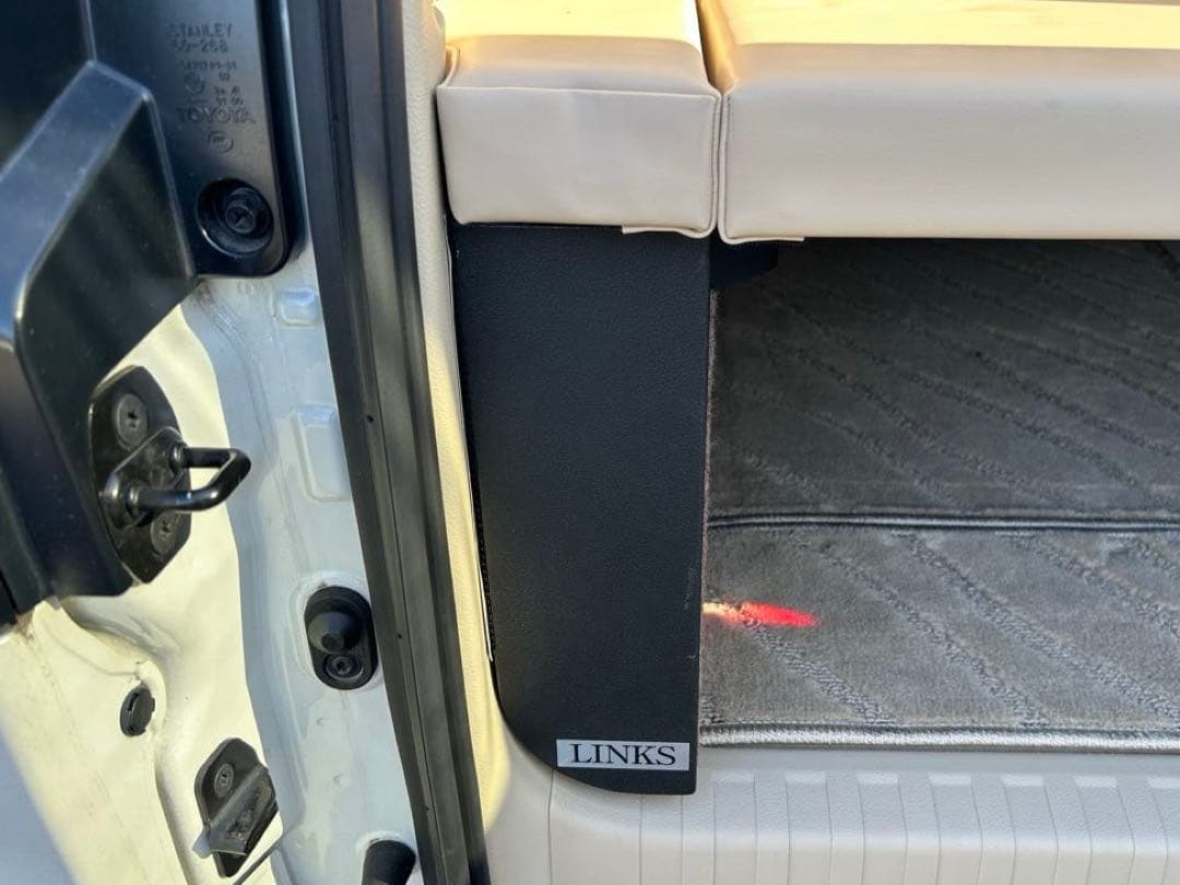 ランドクルーザープラド 150系 7人乗り 工房リンクス ベッドキット