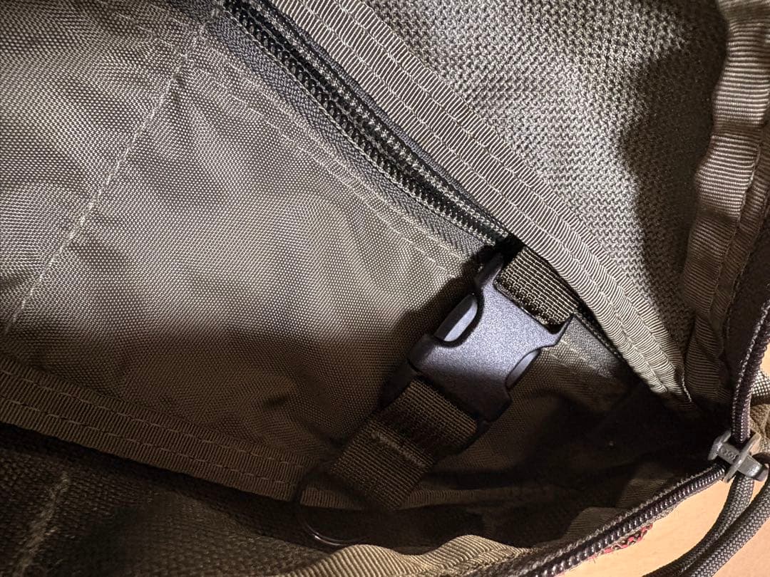 美品⭐︎BRIEFING/TRIPOD トライポット/オリーブ/廃盤カラー