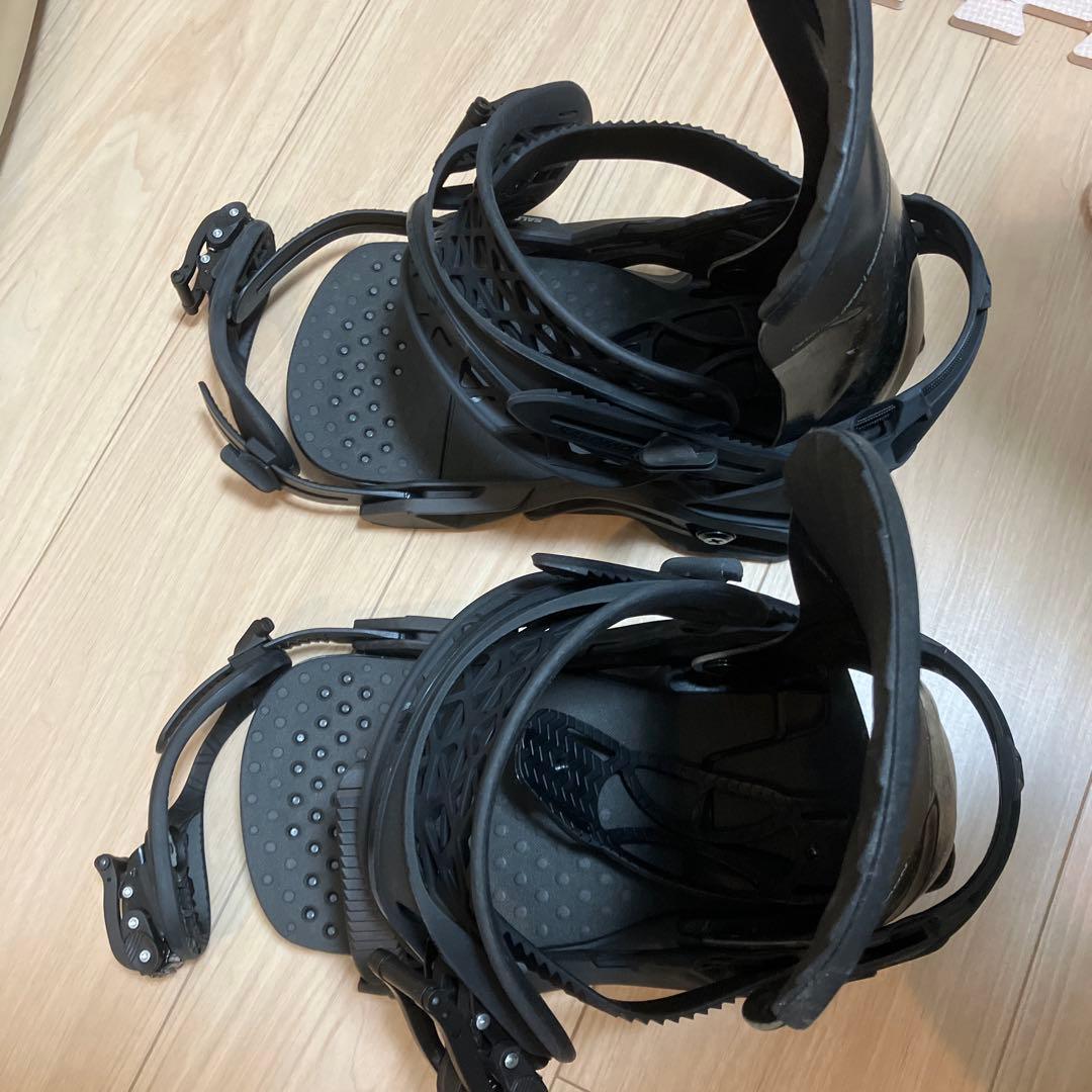 ブラック スノーボード ビンディング