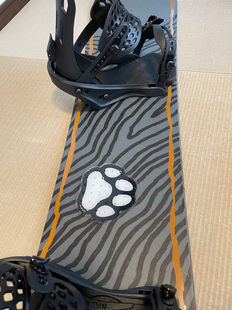 『ぽんこつ』K4 ゼブラ柄 スノーボード ビンディング　FLUX