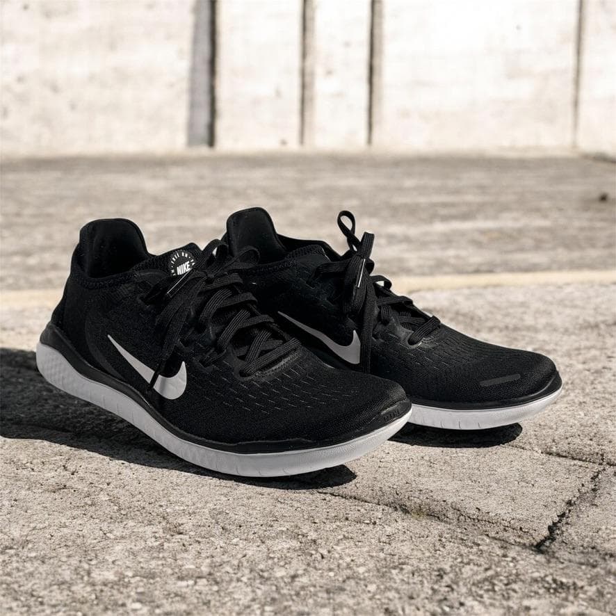 Nike FREE　 RN 2018 942836 001　25cm 黒