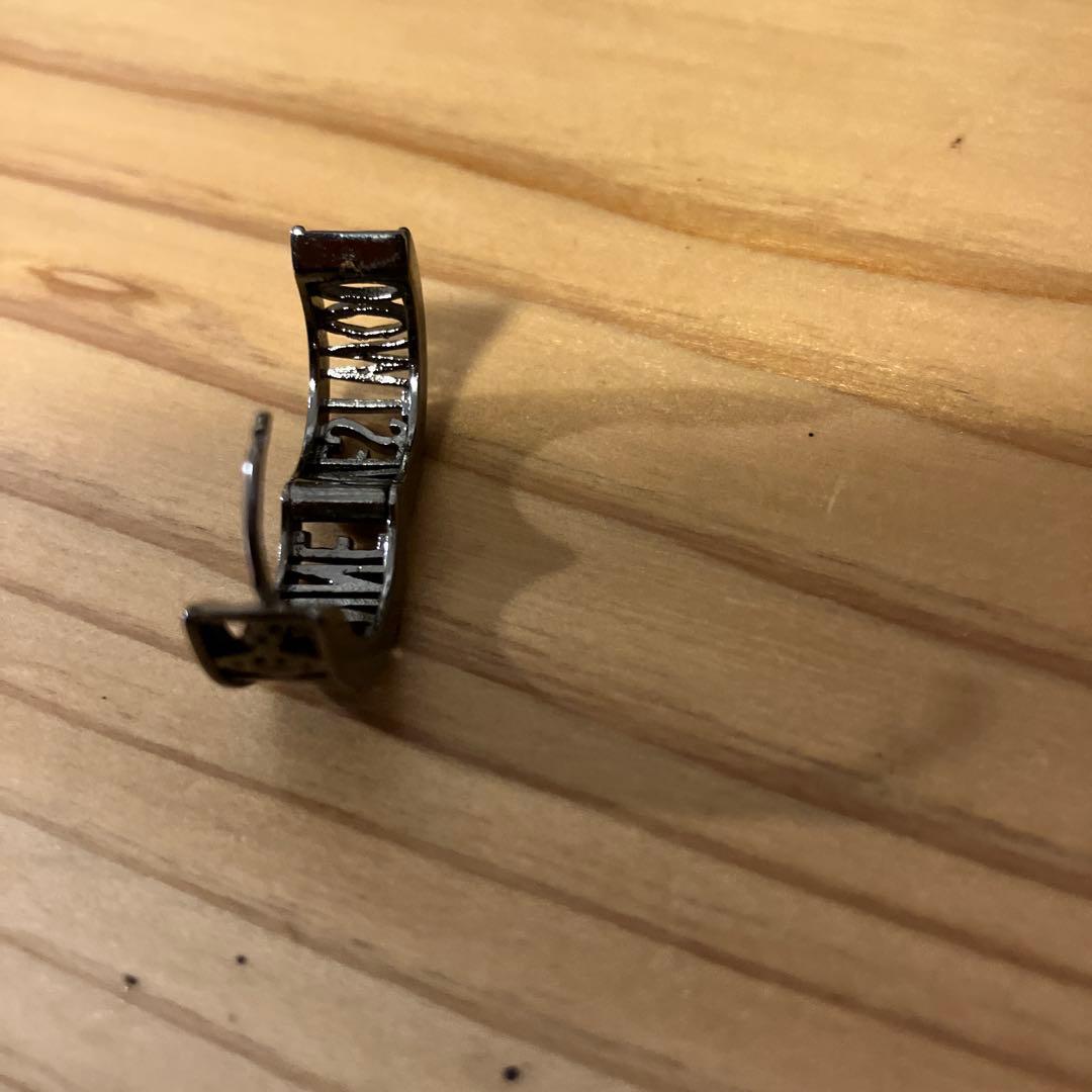 Vivienne Westwood シルバーリング　片耳