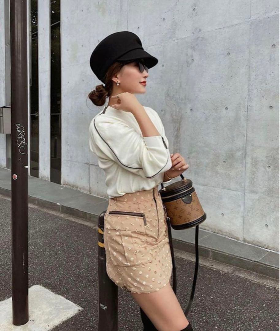 sheller ドットカーゴスカート