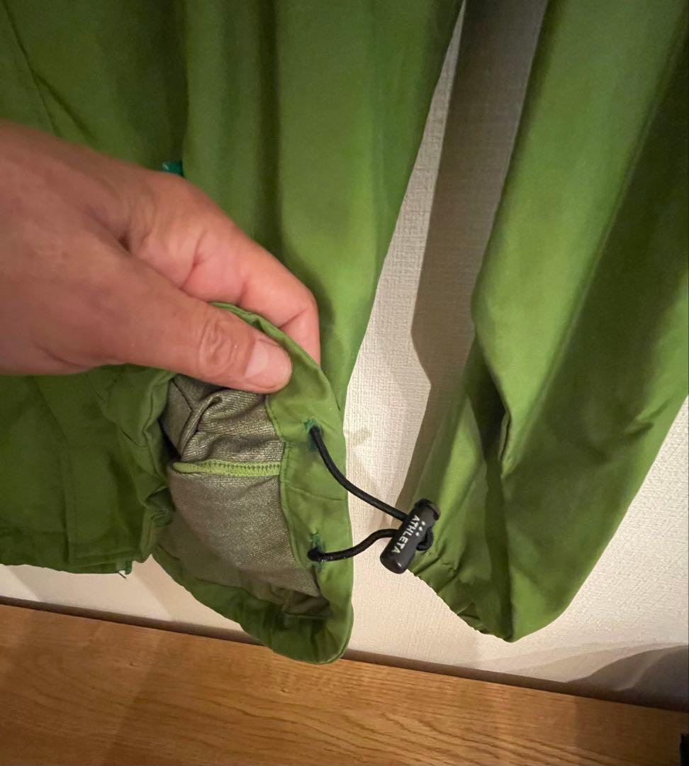 【珍品】ATHLETA グリーンジャケット フード (L)