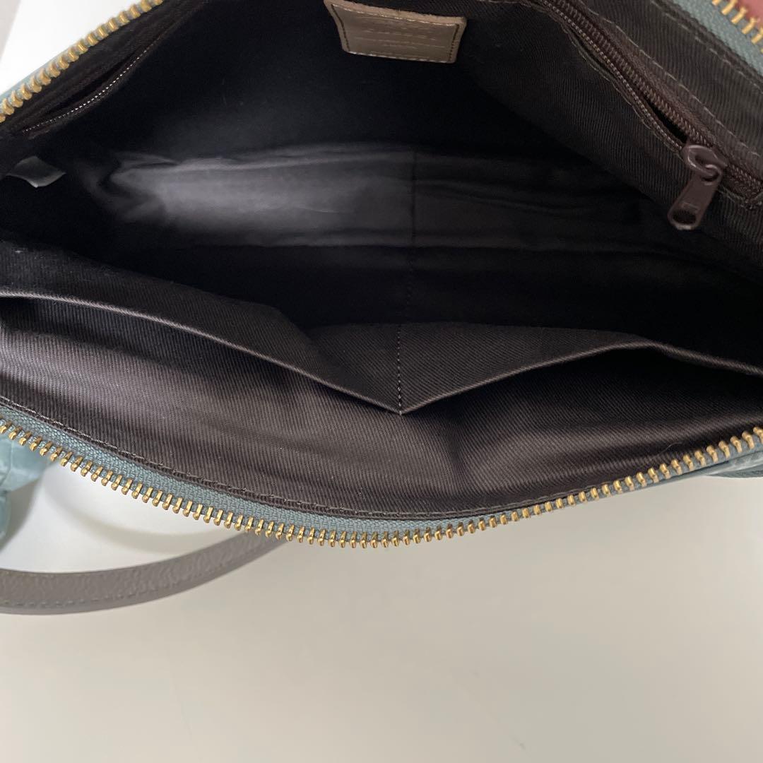 russet ラシット ショルダーバッグ ベアチャーム付き