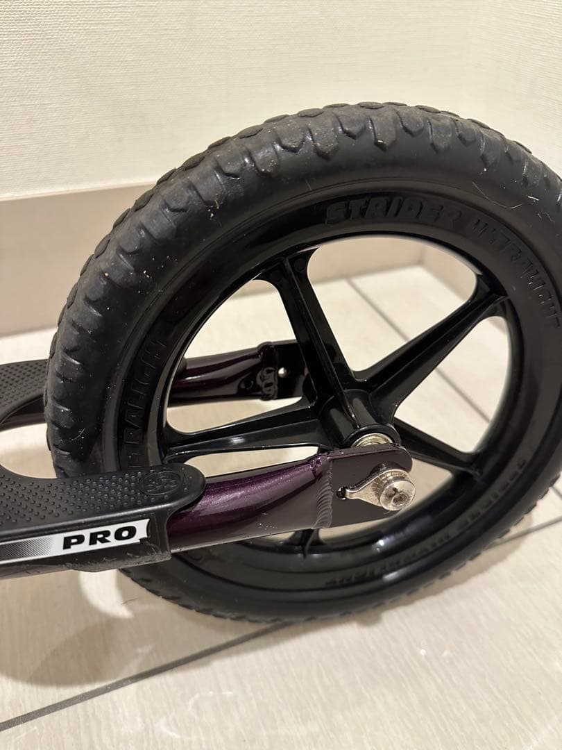 【美品】専用バッグ付　ストライダーPro 12インチ　パープル