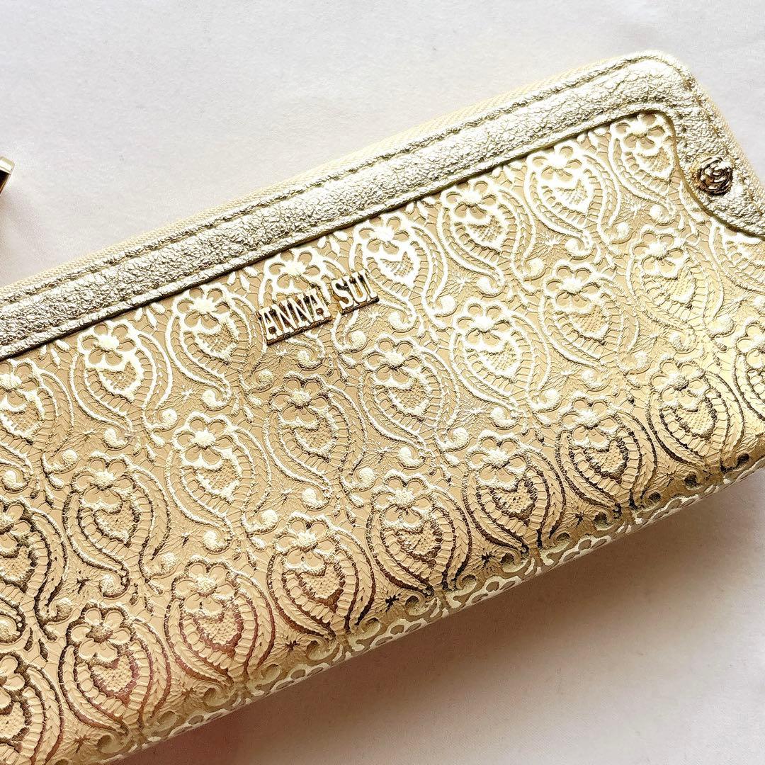 【新品同様】ANNA SUI アナスイ ゴールド型押しL字ファスナー長財布