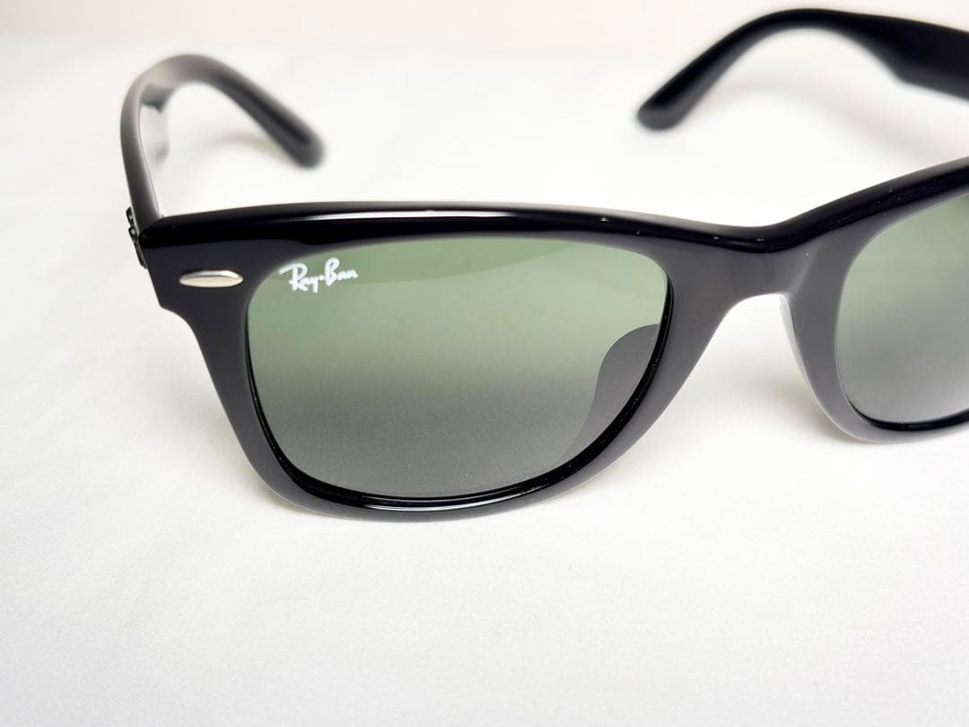 極美品！レイバン RB2140F ウェイファーラー ブラック サングラス