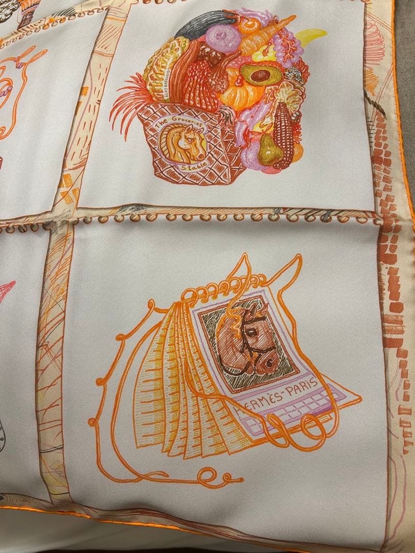 エルメススカーフ Chevaloscope シュヴァロスコープカレ90 オレンジ