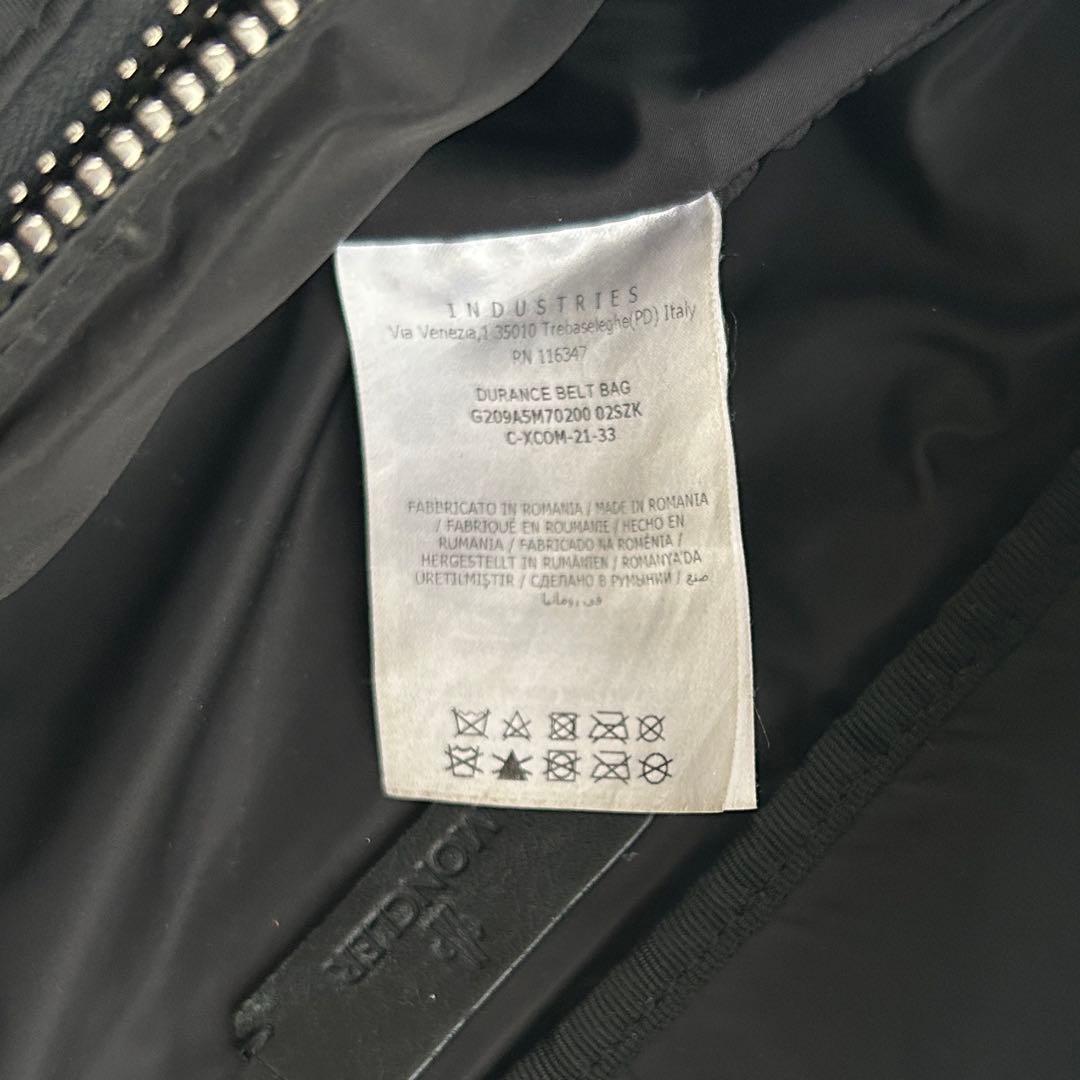 モンクレール ウエストポーチ ボディバッグ 2021年モデル カーキ ビッグロゴ