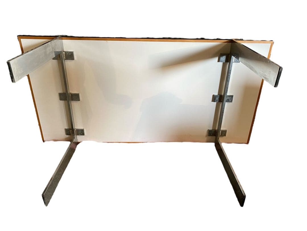 ★アクタス ガラスダイニングテーブル