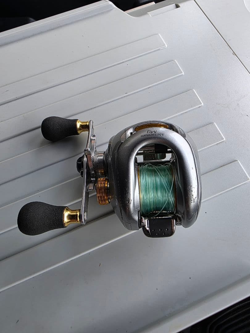 メタニウムMG　カスタムリール