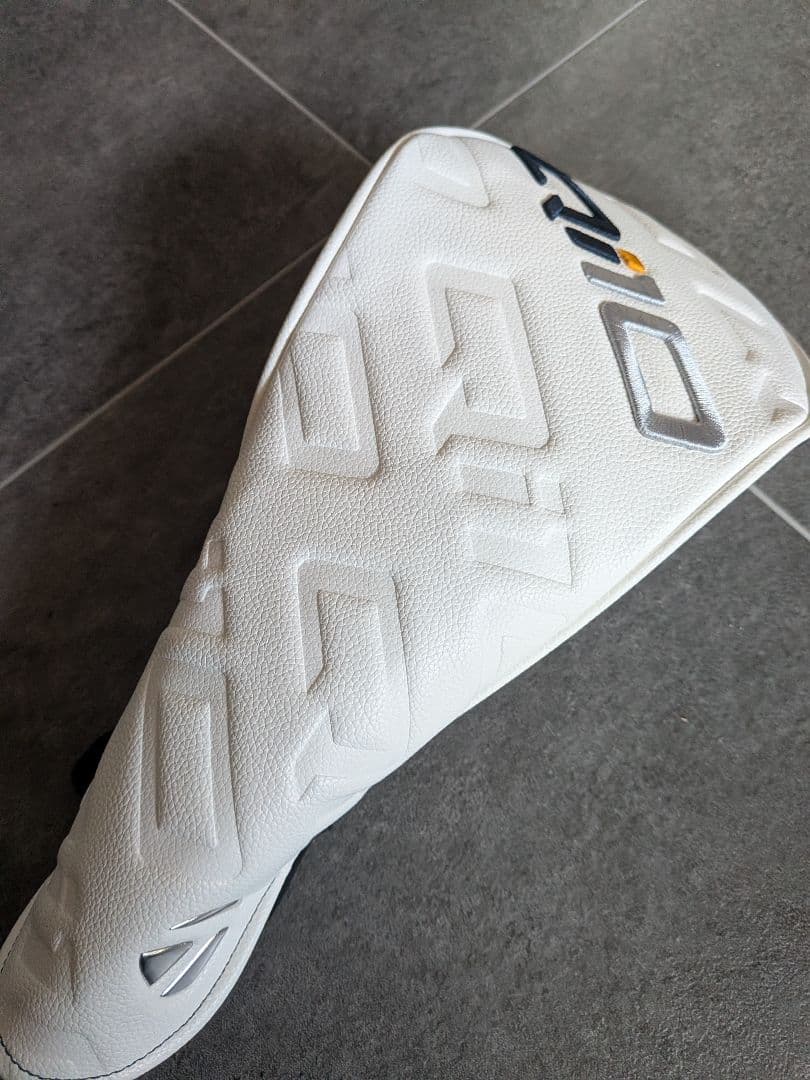 ●概ね美品　日本仕様●Qi10 ドライバー ヘッドのみ 9度 テーラーメイド