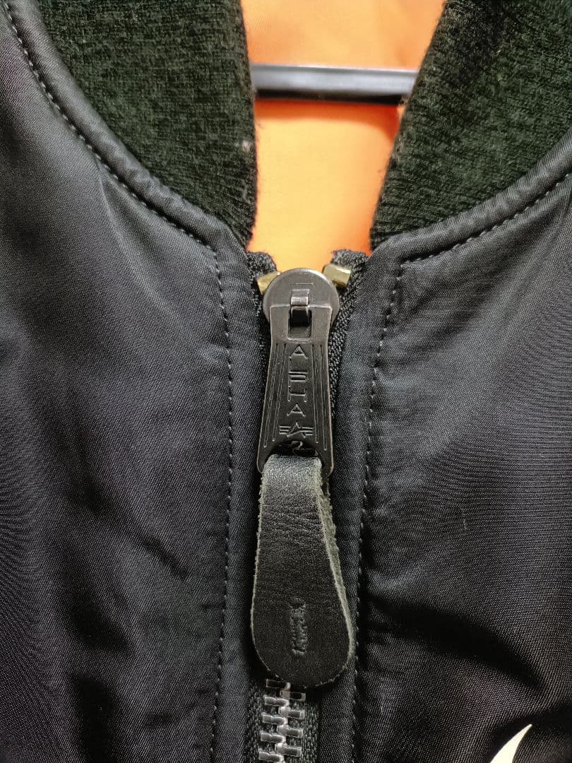 松*弘様 ALPHA INDUSTRIES MA-1ジャケット ナイキロゴ入り