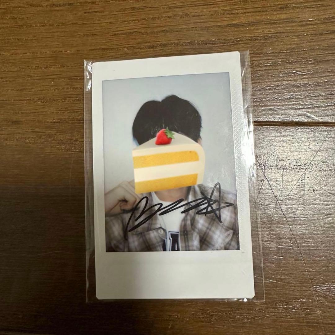 EVNNE ハンビン サイン入りポラロイド - メルカリ