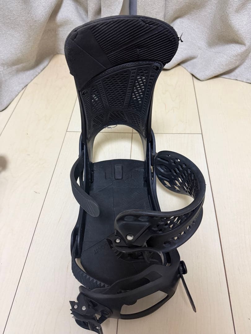 【廃盤品】Burton ビンディング Malavita Re:Flex Mサイズ