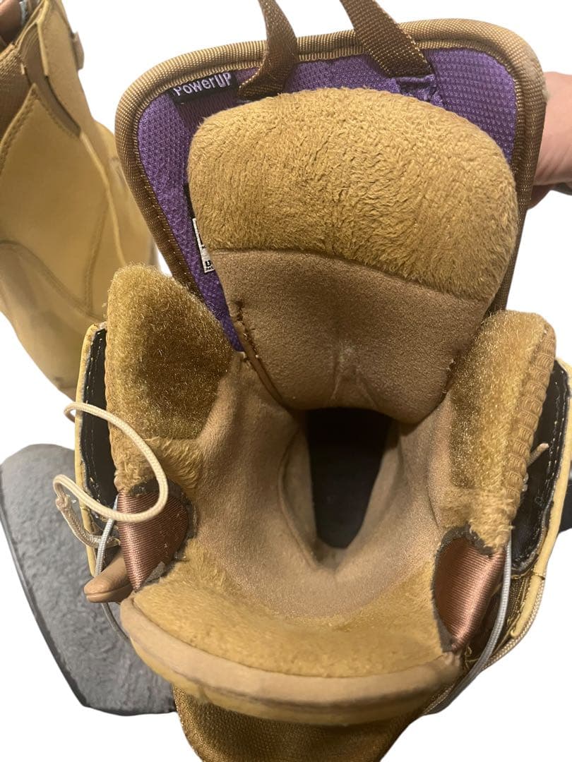 バートン スノーボード ブーツ エメラルド アジアンフィット 23センチ