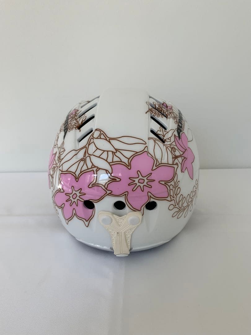 サイズ140 子供用スキーウェアーセット、ヘルメット、グローブ、ブーツ付き