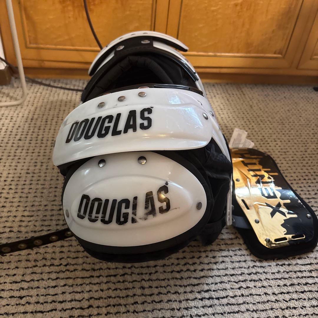 Douglasショルダーパッド CP24swブラック/ホワイトXS