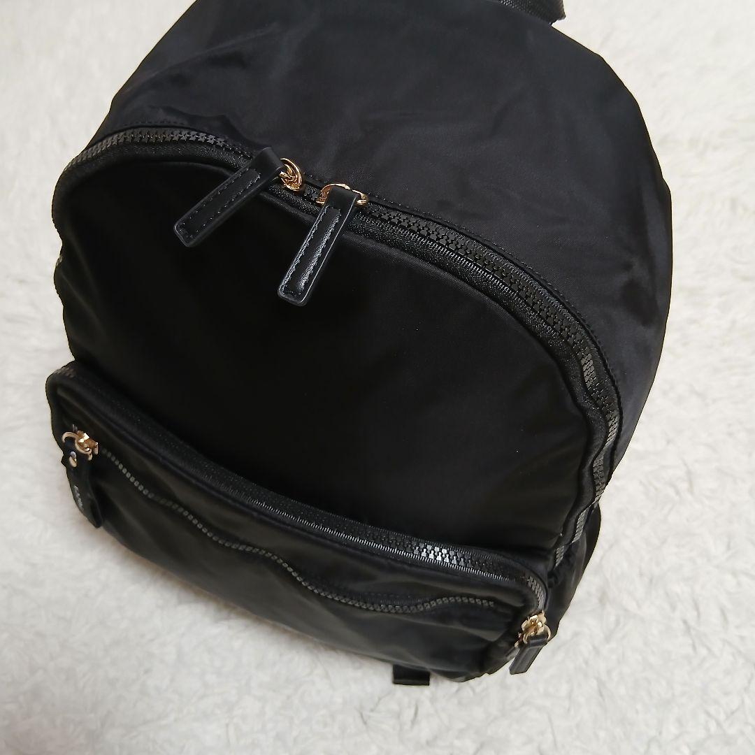 【美品TOCCA】CAROVANA BACKPACK 10ポケットバックパック