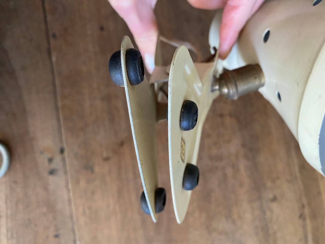 フランスビンテージ NGN クリップ式スポットライト インダストリアル照明