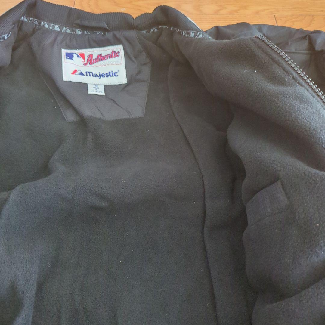 週末セール　新品未着用　シカゴホワイトソックス　スタジャン、キャップ２点セット