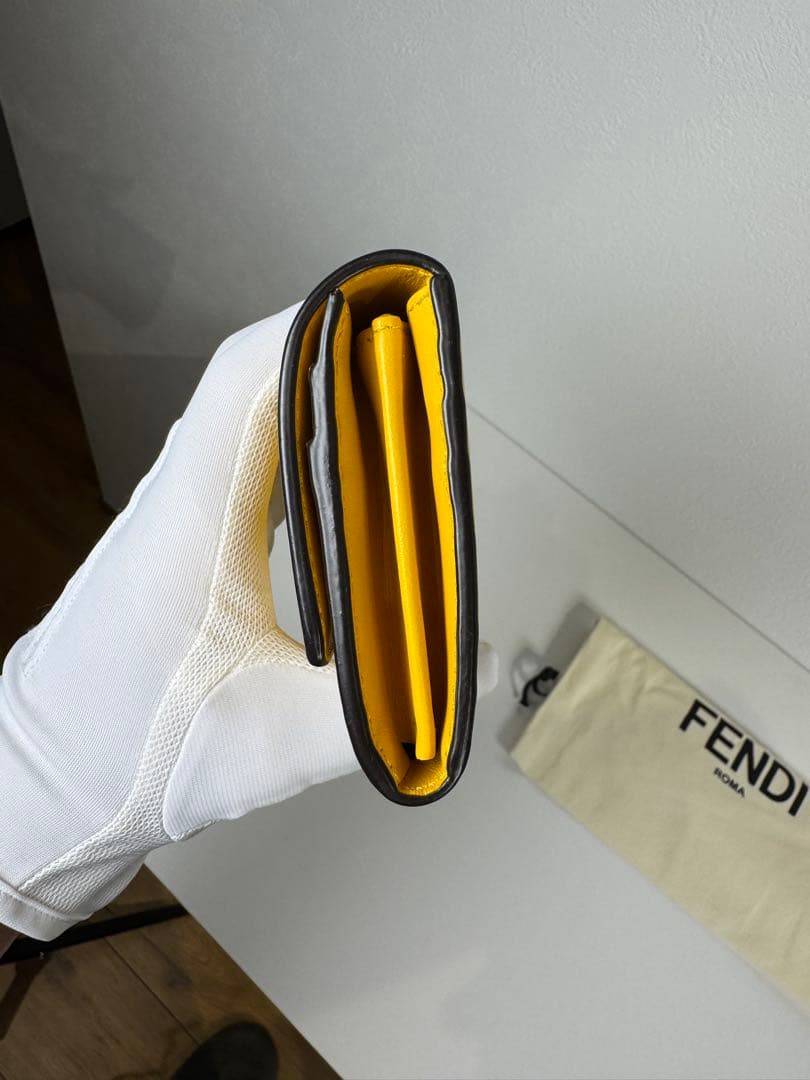 FENDI イエロー 長財布 保存袋付き