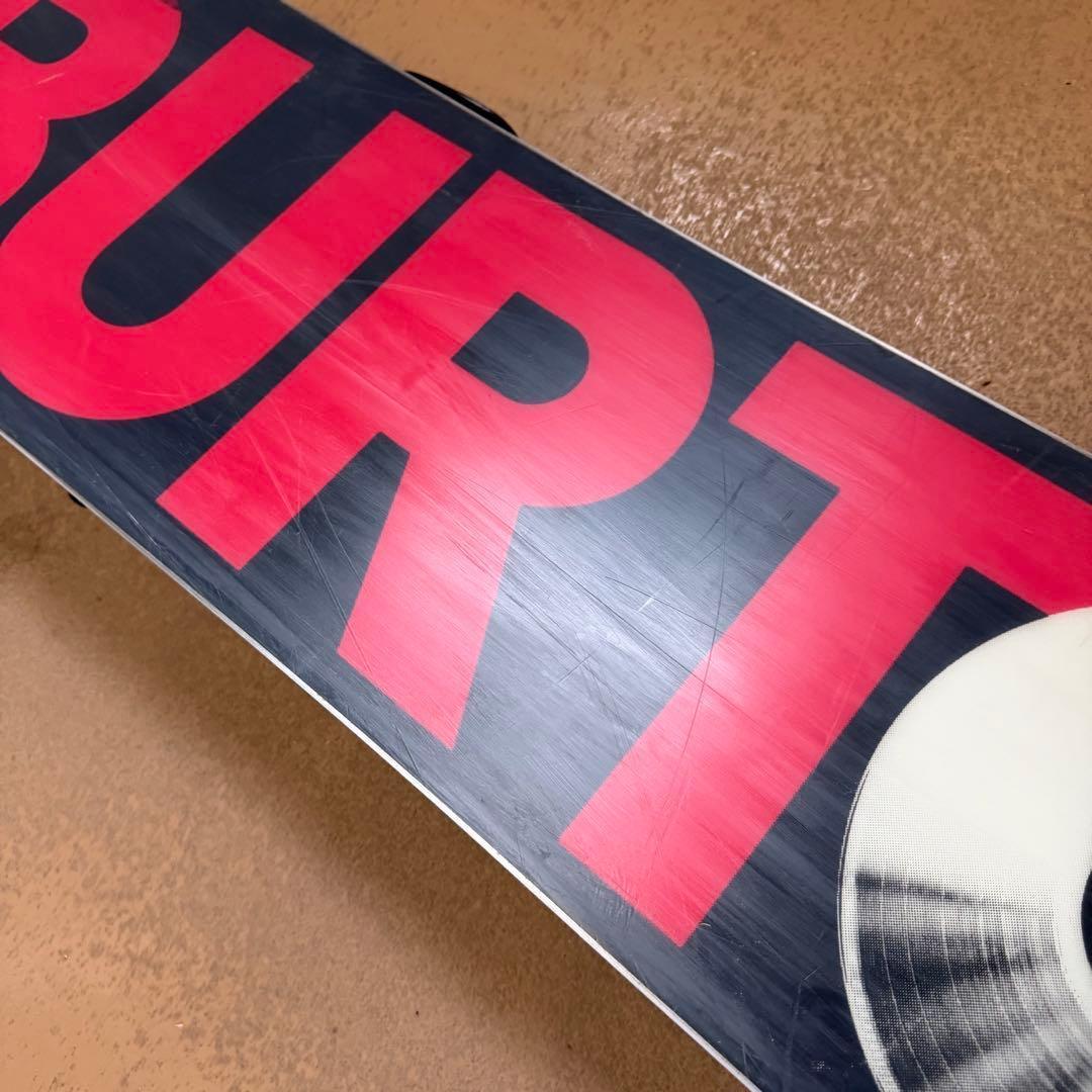 人気デザイン！ BURTON DESCENDANT 152 初中級者にオススメ！