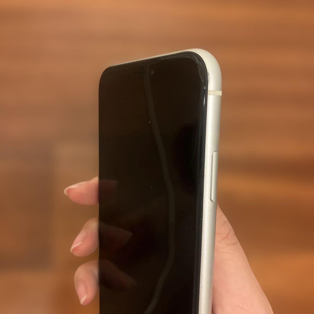 Apple iPhone XR ホワイト 本体　箱あり