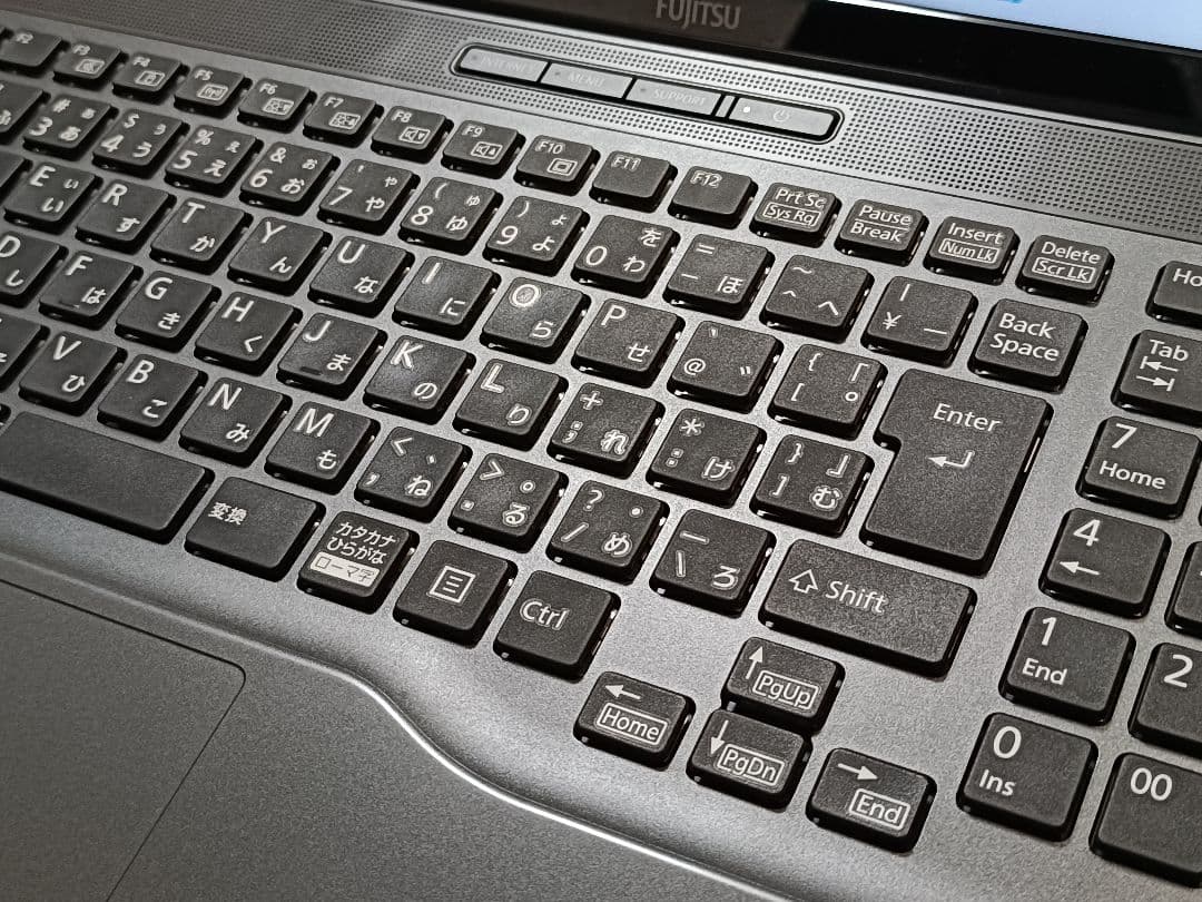 2022年製 富士通 Windows11 SSD 15.6型 ノートパソコン