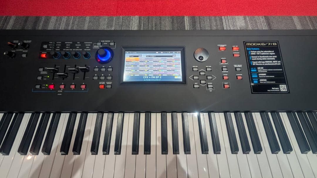 Yamaha MODX8 88鍵シンセサイザー 本体、専用ペダル、専用ケース他