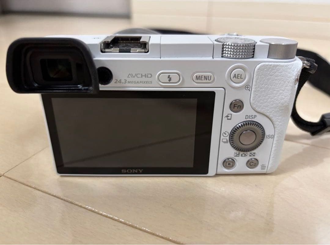 SONY α6000 ダブルズームレンズセット(16-50、55-210）