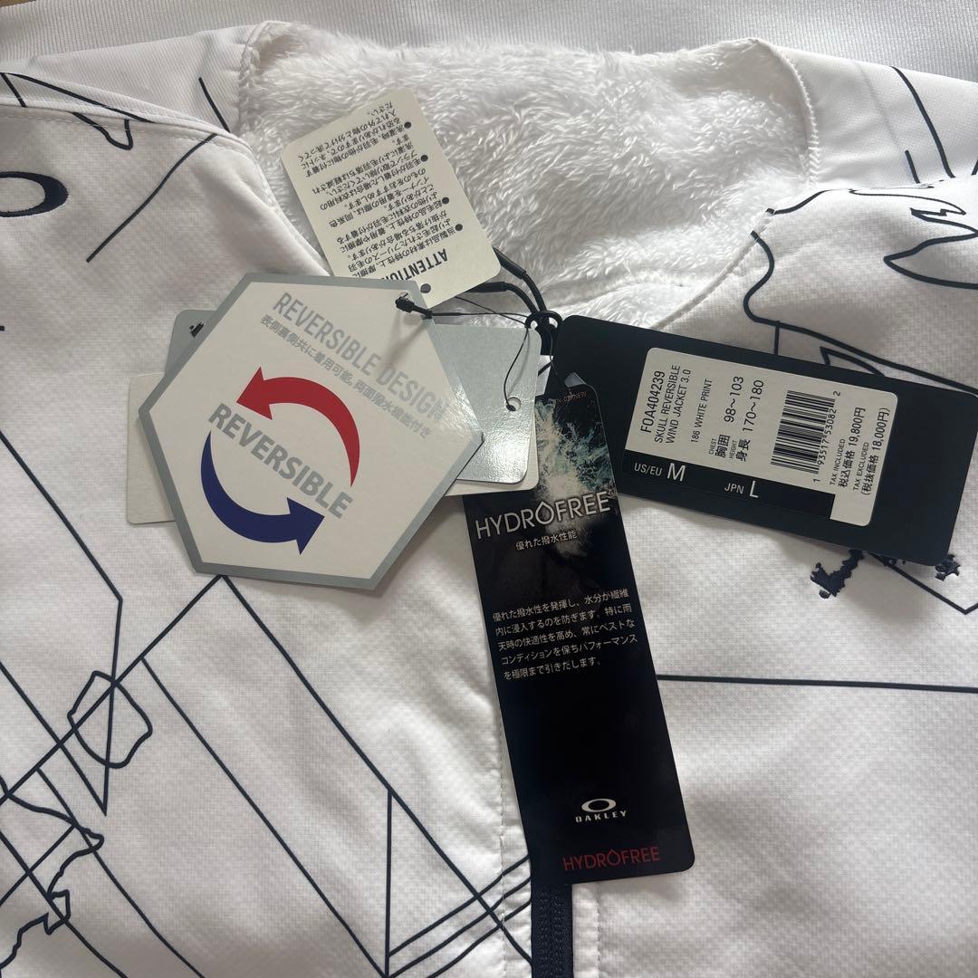 ★新品★Oakley リバーシブルジャケット ホワイト ネックウォーマー付き
