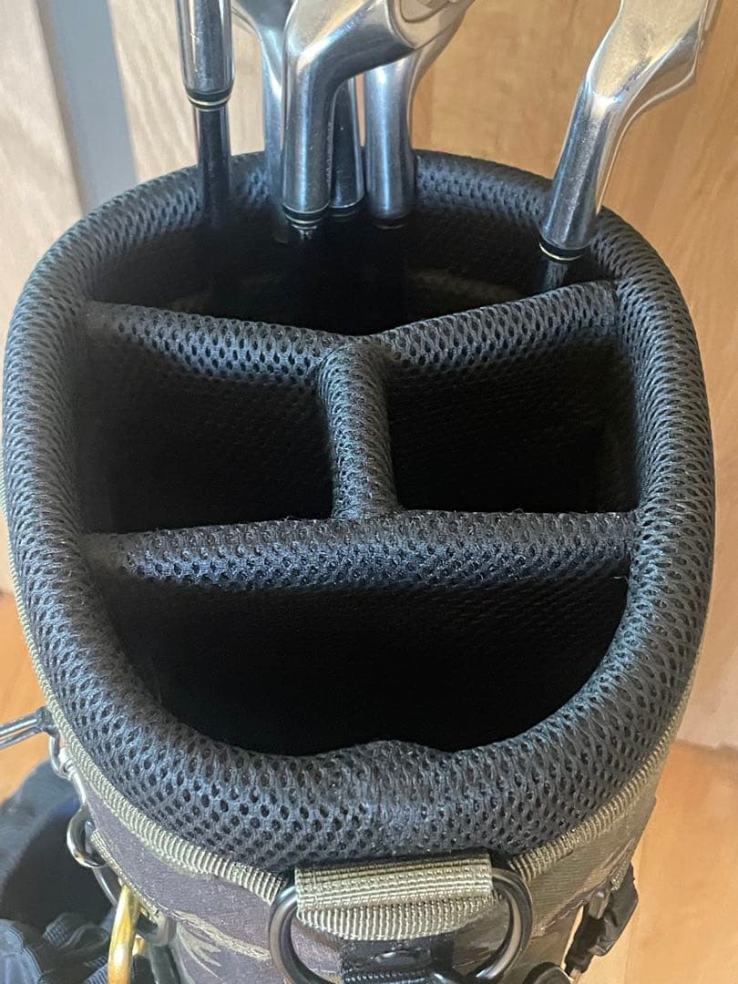 最終も最終価格　BRIEFING 迷彩 キャディバッグ