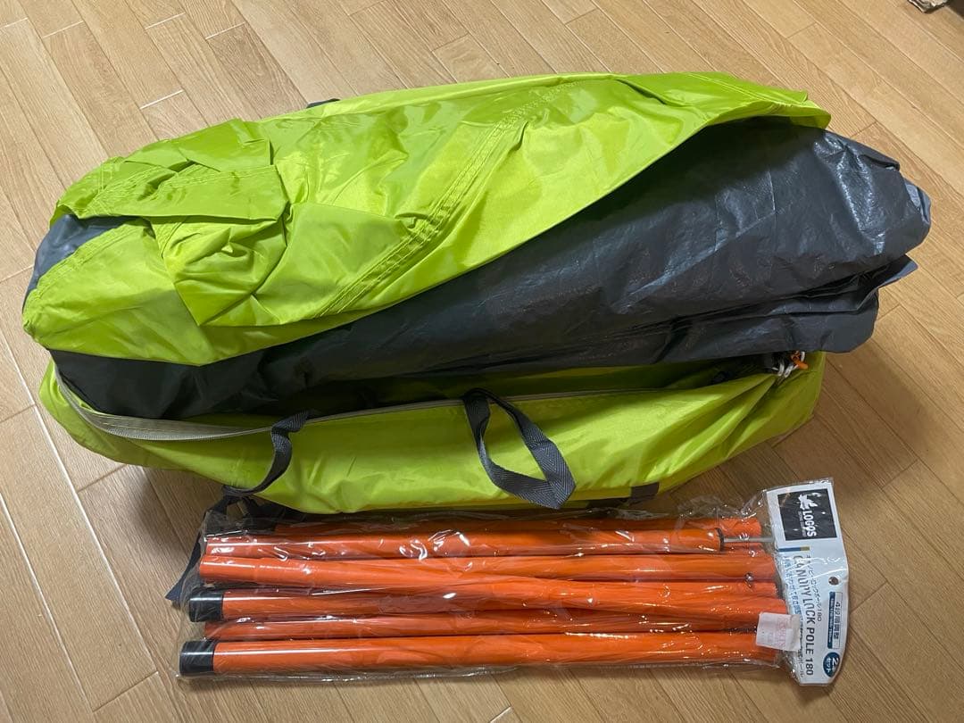 ⭐︎Logos ROSY⭐︎ テント緑色 キャンピングポール付き