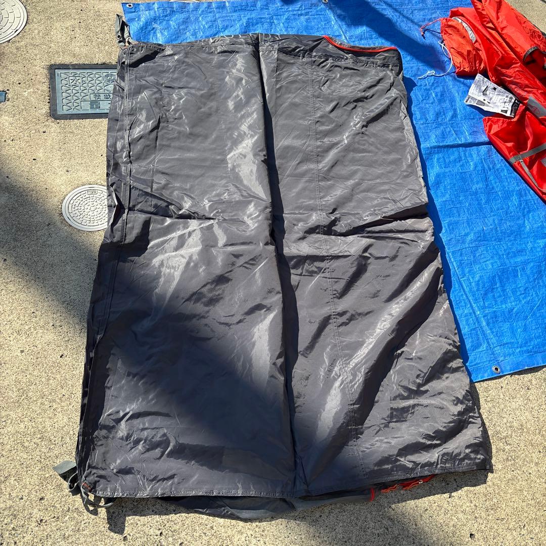 美品　POLeRポーラー　ONEMAN TENT 軽量　簡易設営　オレンジ　ソロ