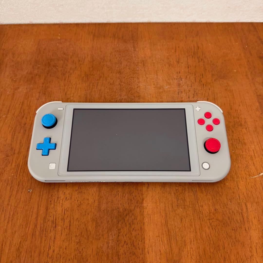 ● 美品 Nintendo Switch Lite 本体 ポケモン
