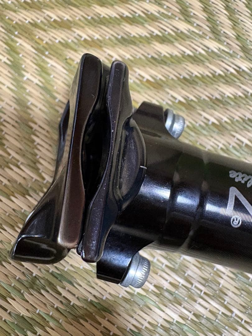 トムソン セットバックシートポスト➕シートクランプ➕プロロゴカーボンサドルセット