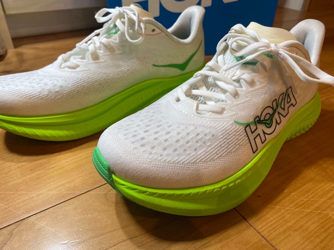 HOKA マッハ6 MACH6 ホワイト/グリーン　26.0