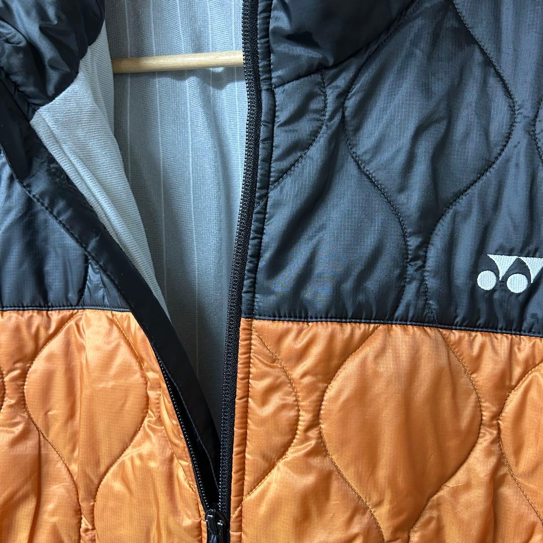 YONEX ダウンジャケット(オレンジ/ブラック) サイズXO