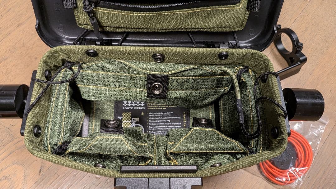 ROUTE WERKS ハンドルバーバッグ