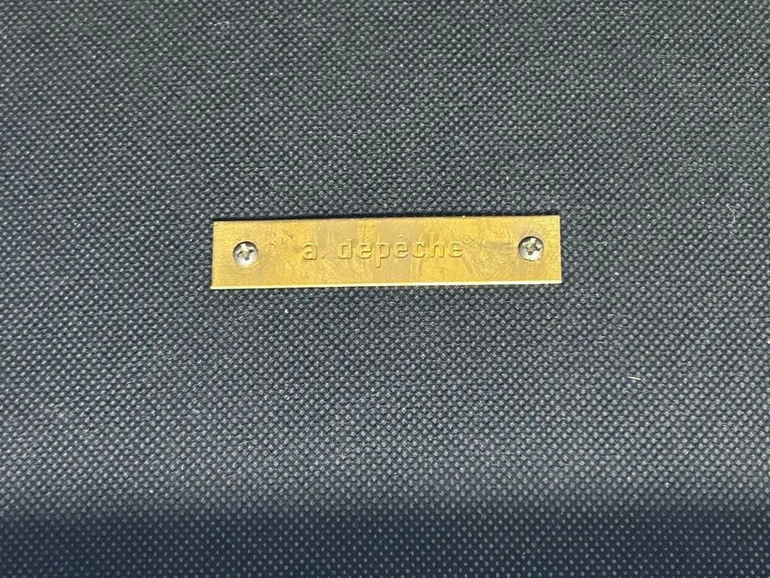 アデペシュ　ダニスショートアームチェア アームナチュラル