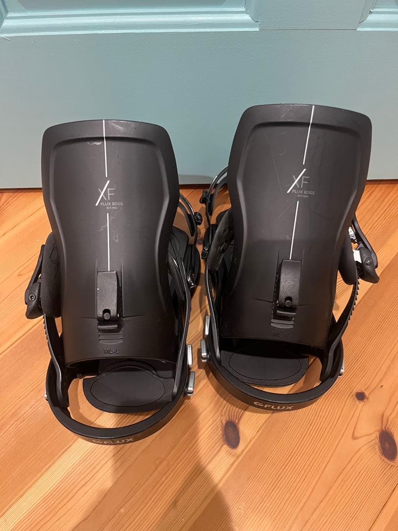 美品 FLUX XF Mサイズ フラックス　バインディング